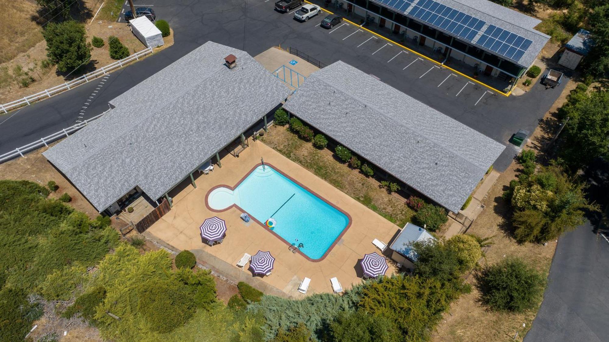 Quality Inn & Suites Jackson Kültér fotó